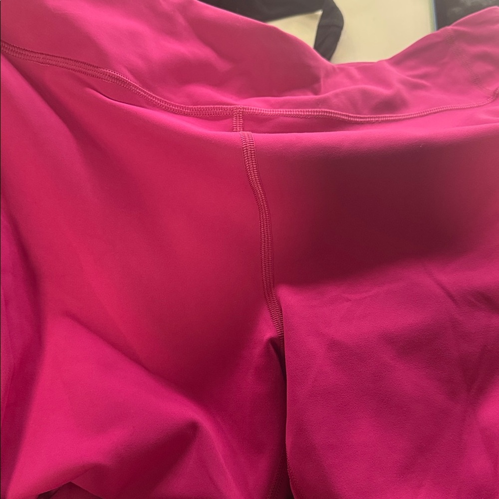 Lululemon Invigorate HR Tight 25’ - Picture 8 of 8